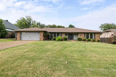 Exterior - 9005 Copper Oaks Ln, Fort Smith, AR 72903 photo 4 of 18