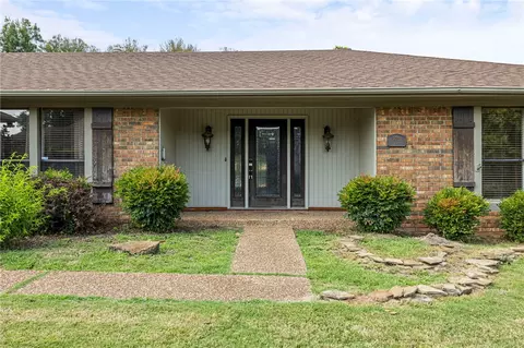 Exterior - 9005 Copper Oaks Ln, Fort Smith, AR 72903 photo 7 of 18