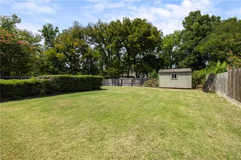 Exterior - 9005 Copper Oaks Ln, Fort Smith, AR 72903 photo 13 of 18