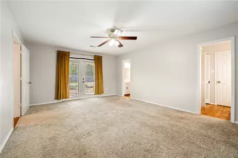 Living - 9005 Copper Oaks Ln, Fort Smith, AR 72903 photo 7 of 9