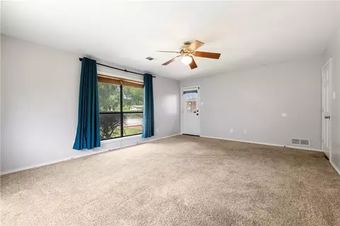 Living - 9005 Copper Oaks Ln, Fort Smith, AR 72903 photo 9 of 9