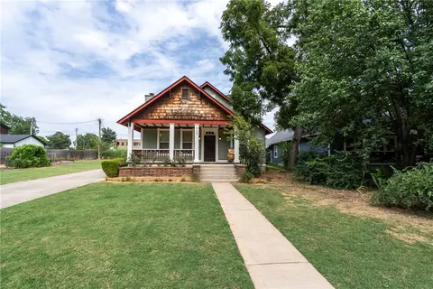 513 S College St, Siloam Springs, AR 72761