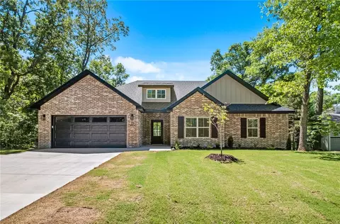 59 Taransay Cir, Bella Vista, AR 72715
