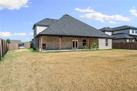 Exterior - 1211 Longbourn Dr, Centerton, AR 72719 photo 6 of 15
