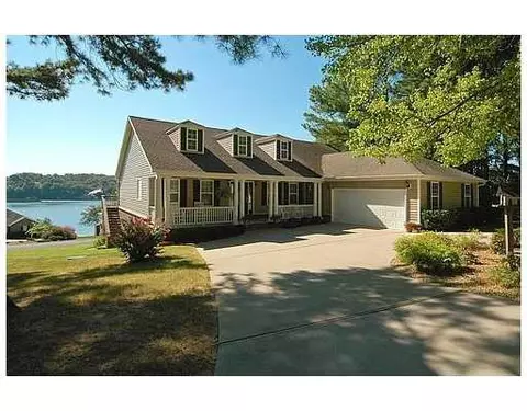 1 Glamis Ln, Bella Vista, AR 72715