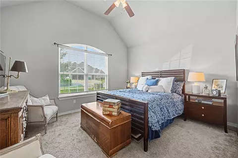 Bedroom - 1400 Blue Moon Rd, Centerton, AR 72719 photo 2 of 4