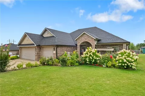 Exterior - 3242 Glenbrook Loop, Springdale, AR 72764 photo 2 of 3