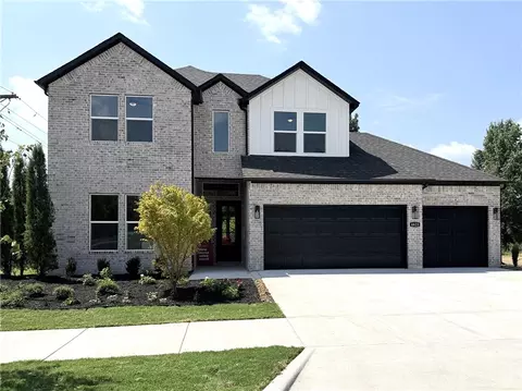 4853 W Succulent St, Fayetteville, AR 72704
