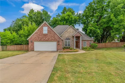 2603 SW 8th St, Bentonville, AR 72712