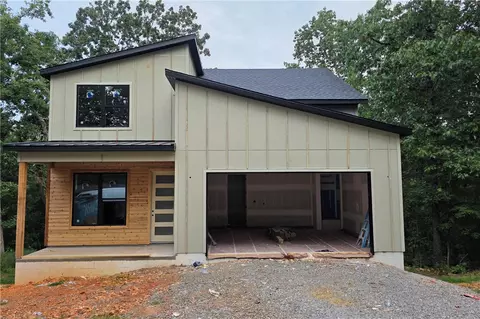 14 Stretford Dr, Bella Vista, AR 72714