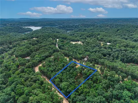 20183 Lake Estates Cir, Rogers, AR 72756