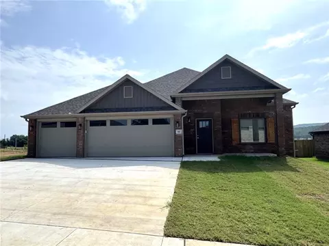 163 S Eagle Mountain St, Prairie Grove, AR 72753