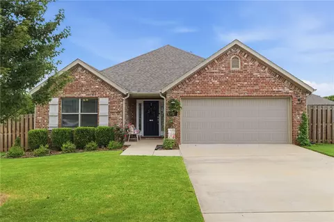 491 La Riata St, Farmington, AR 72730
