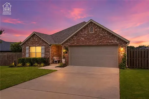 491 La Riata St, Farmington, AR 72730