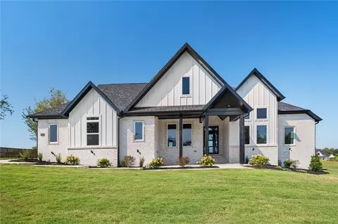 13540 Coop Rd, Fayetteville, AR 72704