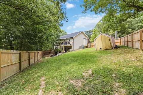Exterior - 22549 E War Eagle Rd, Springdale, AR 72764 photo 6 of 9