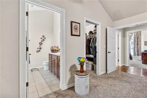 Entry Way - 22549 E War Eagle Rd, Springdale, AR 72764 photo 2 of 4