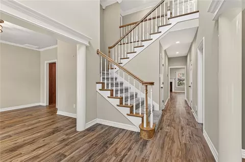 Entry Way - 2905 Lakehill Dr, Lavaca, AR 72941 photo 1 of 6
