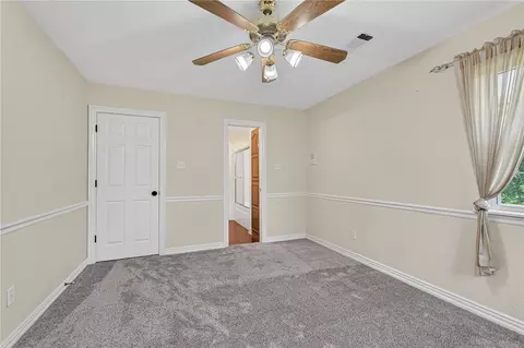 Bedroom - 2905 Lakehill Dr, Lavaca, AR 72941 photo 1 of 3