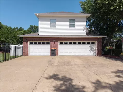 Exterior - 2905 Lakehill Dr, Lavaca, AR 72941 photo 10 of 12