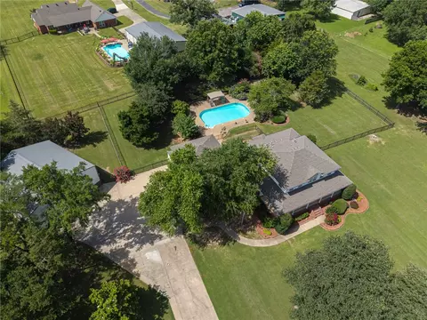 View/Area - 2905 Lakehill Dr, Lavaca, AR 72941 photo 1 of 1