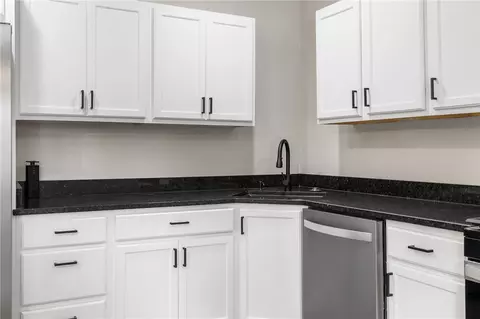 Kitchen - 4953 Maris Loop, Harrison, AR 72601 photo 6 of 6