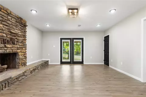 Living - 4953 Maris Loop, Harrison, AR 72601 photo 5 of 11