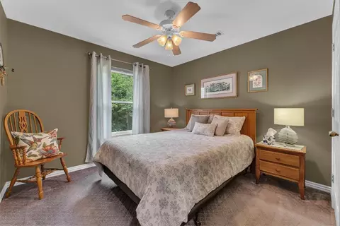 Bedroom - 33 N Cedar Pl, West Fork, AR 72774 photo 5 of 6