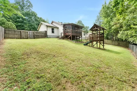 Exterior - 33 N Cedar Pl, West Fork, AR 72774 photo 6 of 8