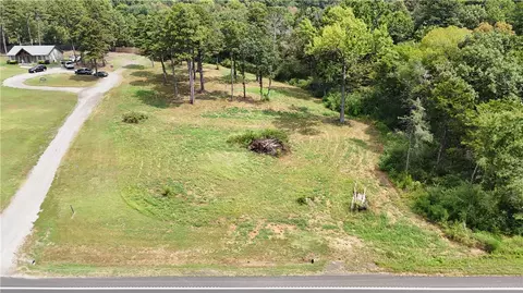 41 Tennyson Ln, London, AR 72802