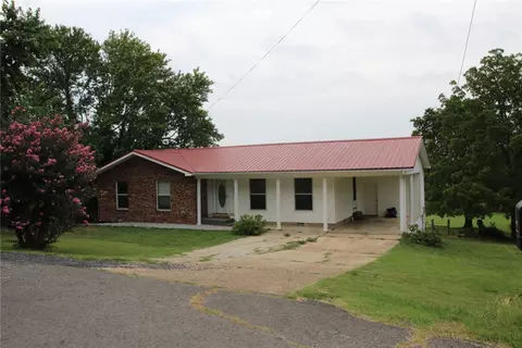 Exterior - 402 Canaan Rd, Marshall, AR 72650 photo 2 of 8