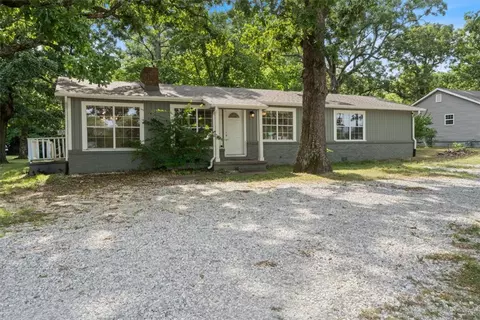 1358 N Lewis Ave, Fayetteville, AR 72703