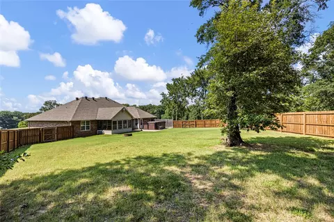 Exterior - 921 Waterfront Rd, Alma, AR 72921 photo 10 of 12