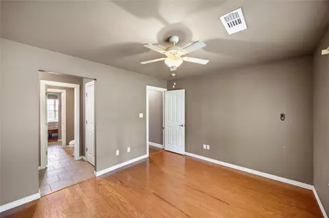 Bedroom - 921 Waterfront Rd, Alma, AR 72921 photo 8 of 8
