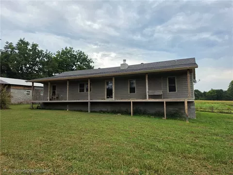 15146 Bush Valley Rd, Canehill, AR 72717