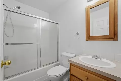 Bath - 8 Cloud Dr, Eureka Springs, AR 72632 photo 1 of 2