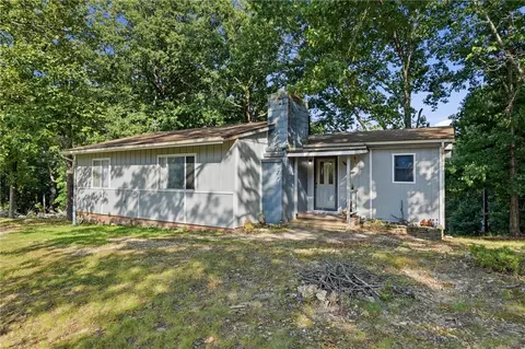 1057 Mundell Rd, Eureka Springs, AR 72631