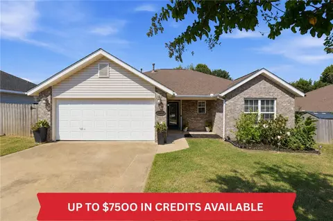 20765 Justin Dr, Springdale, AR 72764