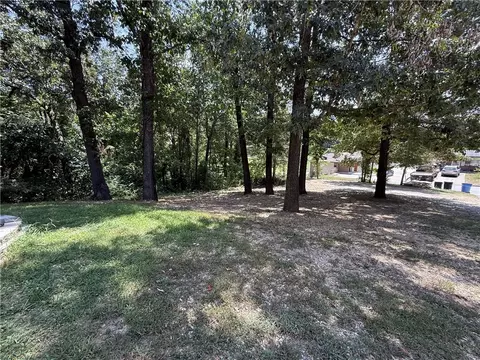 Exterior - 821 E Washington Ave, Harrison, AR 72601 photo 7 of 8