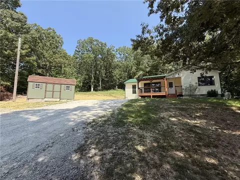 Exterior - 821 E Washington Ave, Harrison, AR 72601 photo 3 of 8