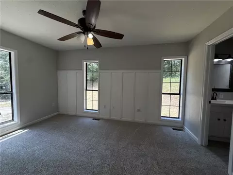 Bedroom - 821 E Washington Ave, Harrison, AR 72601 photo 1 of 6