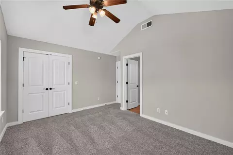 Bedroom - 2011 Karrington Rdg #E, Springdale, AR 72762 photo 6 of 8