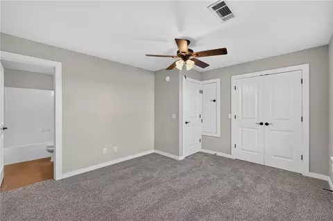 Bedroom - 2011 Karrington Rdg #E, Springdale, AR 72762 photo 2 of 8