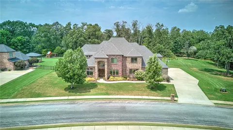 View/Area - 3511 Oak Tree Dr, Centerton, AR 72719 photo 3 of 7