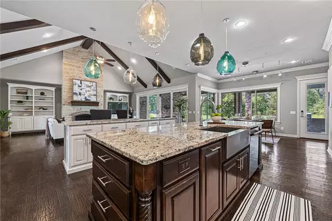 Kitchen - 3511 Oak Tree Dr, Centerton, AR 72719 photo 2 of 5