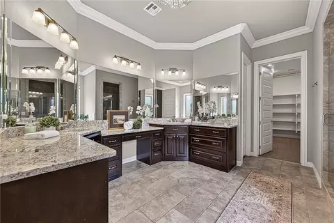 Bath - 3511 Oak Tree Dr, Centerton, AR 72719 photo 3 of 5