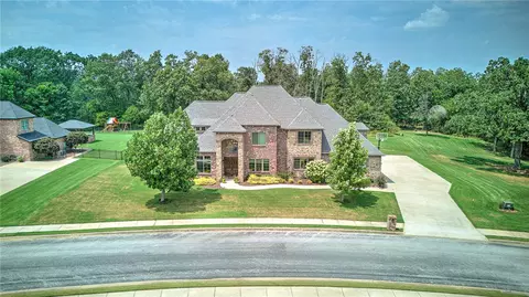 View/Area - 3511 Oak Tree Dr, Centerton, AR 72719 photo 3 of 7