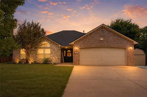 22575 Meadow St, Siloam Springs, AR 72761