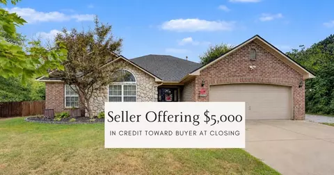 22575 Meadow St, Siloam Springs, AR 72761