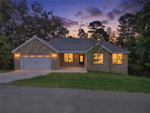 27 Brierfield Ln, Bella Vista, AR 72714